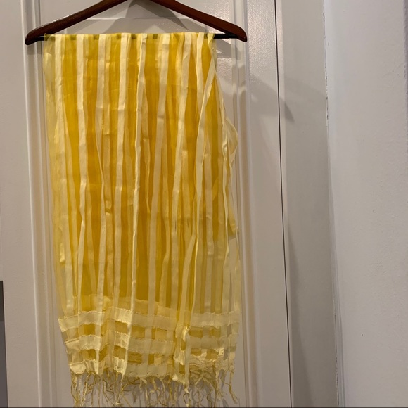 Luxurious Summer Yellow and Cream Silk Scarf - Picture 3 of 9